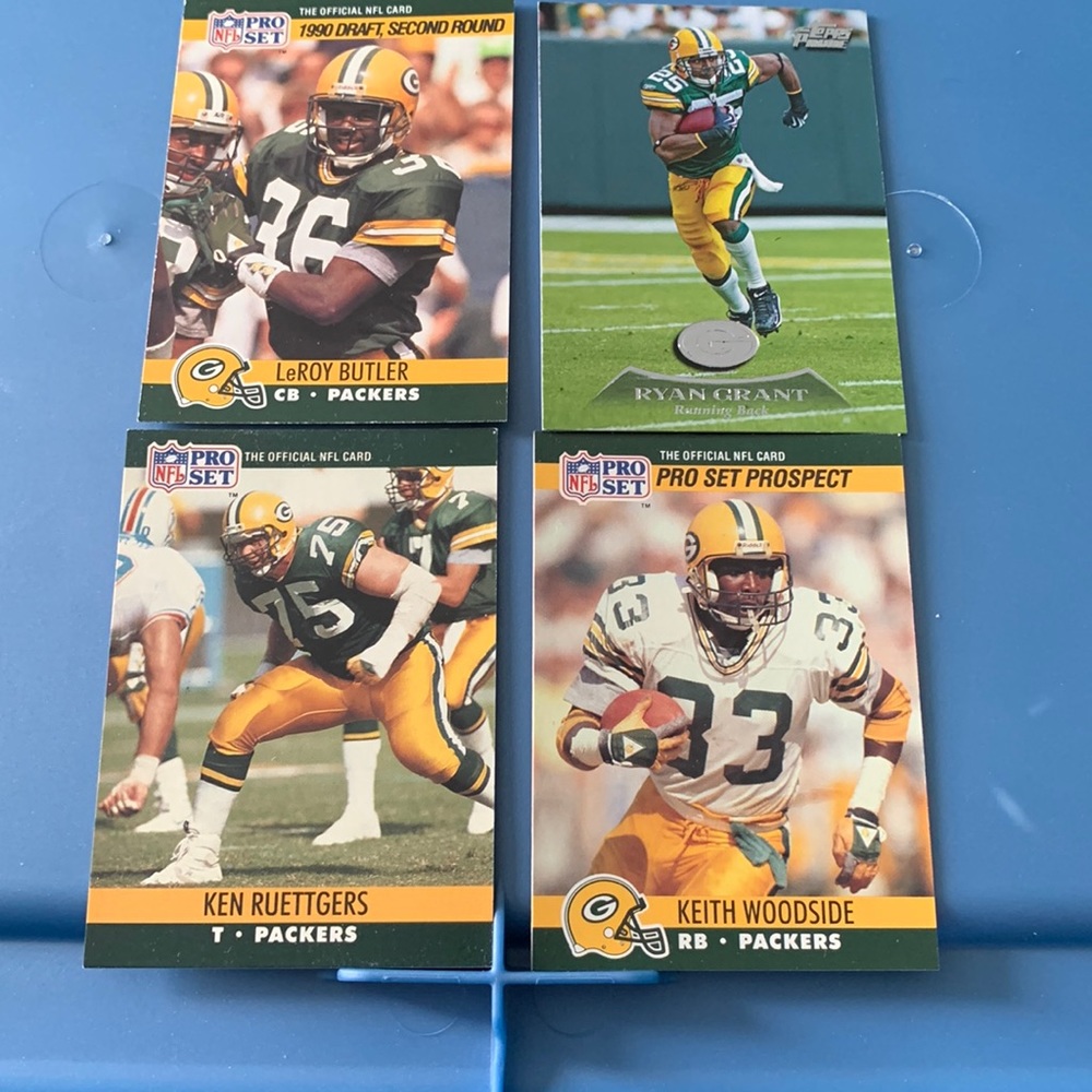 Green Bay Packers old school football card